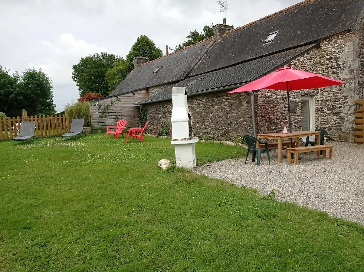 Les Gites Du Triskell, Gite Du Feu Sainte-Trephine France